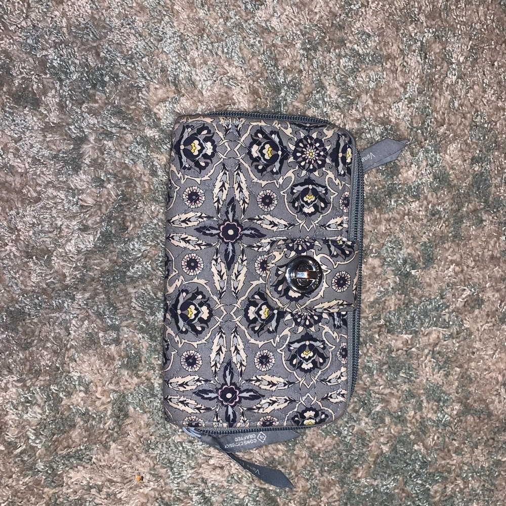 Vera Bradley wallet